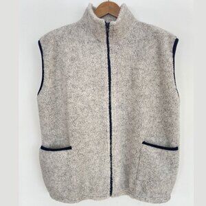 Vintage Sherpa Fleece Zip Vest Made in Canada Cream Blue Gorpcore Cabincore L/XL